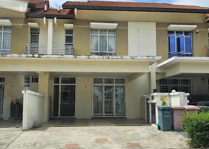 The School Homestay